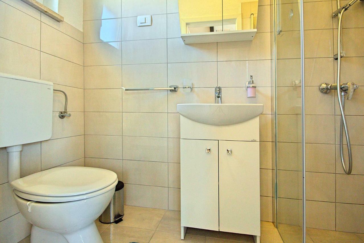 App Klabot *** Apartment Umag Exterior foto